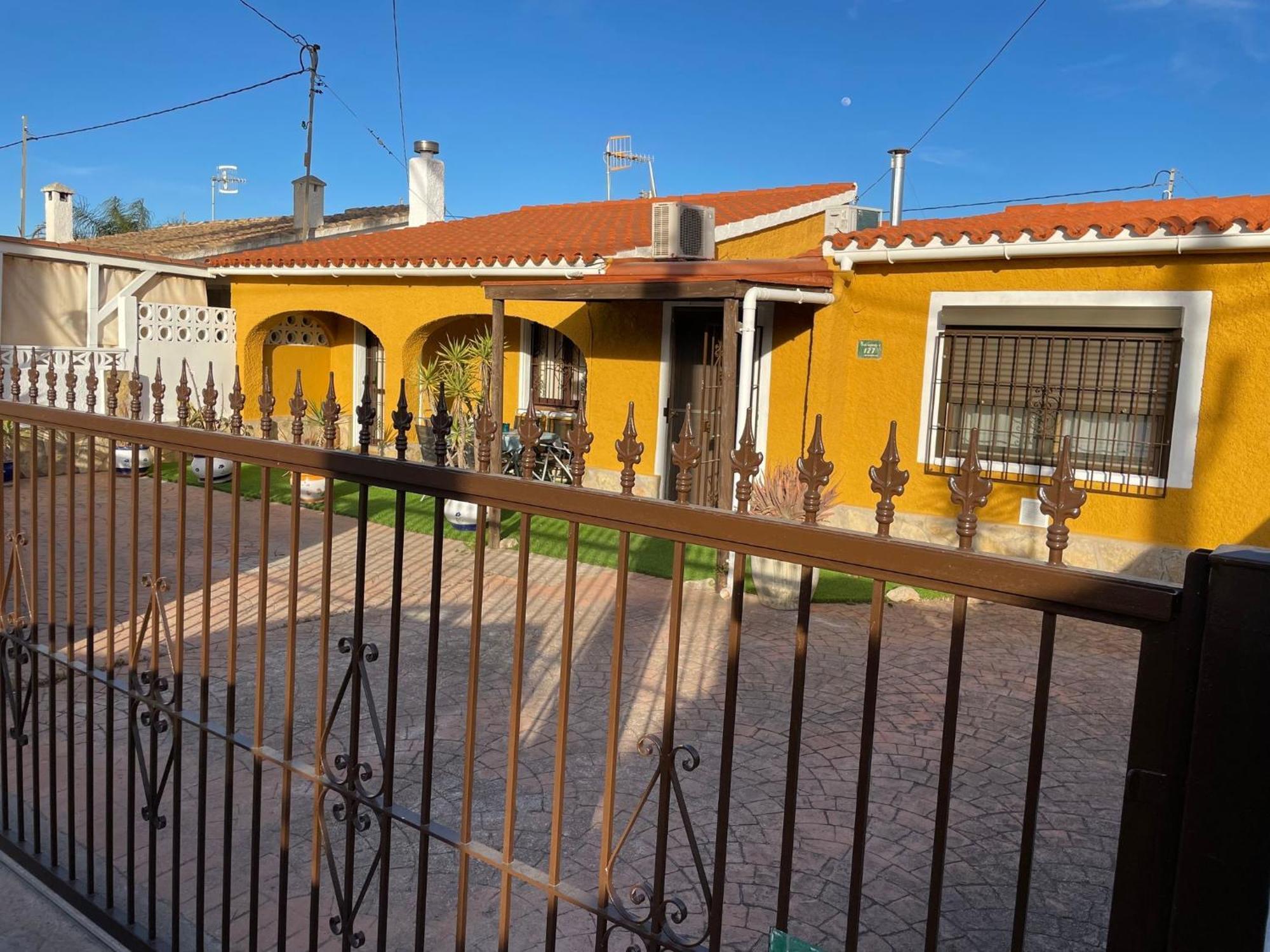 Villa With Garden And Pool In Denia Eksteriør bilde